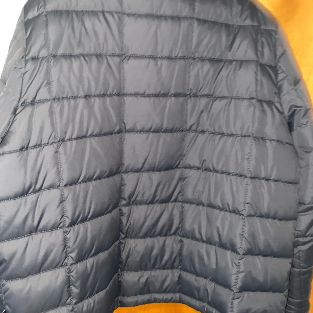 Calvin Klein coat Size XL Gray. Good condition - Picture 3 of 3